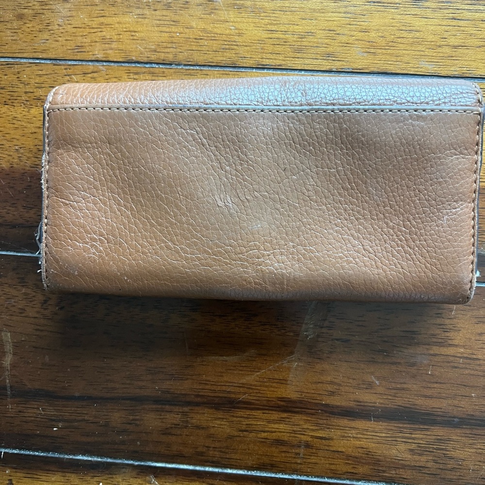 Michael Kors Tan Leather Key & Card Holder - Picture 4 of 4